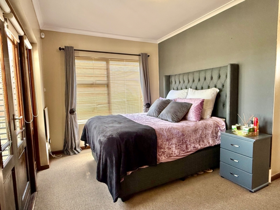 3 Bedroom Property for Sale in Parsons Ridge Eastern Cape